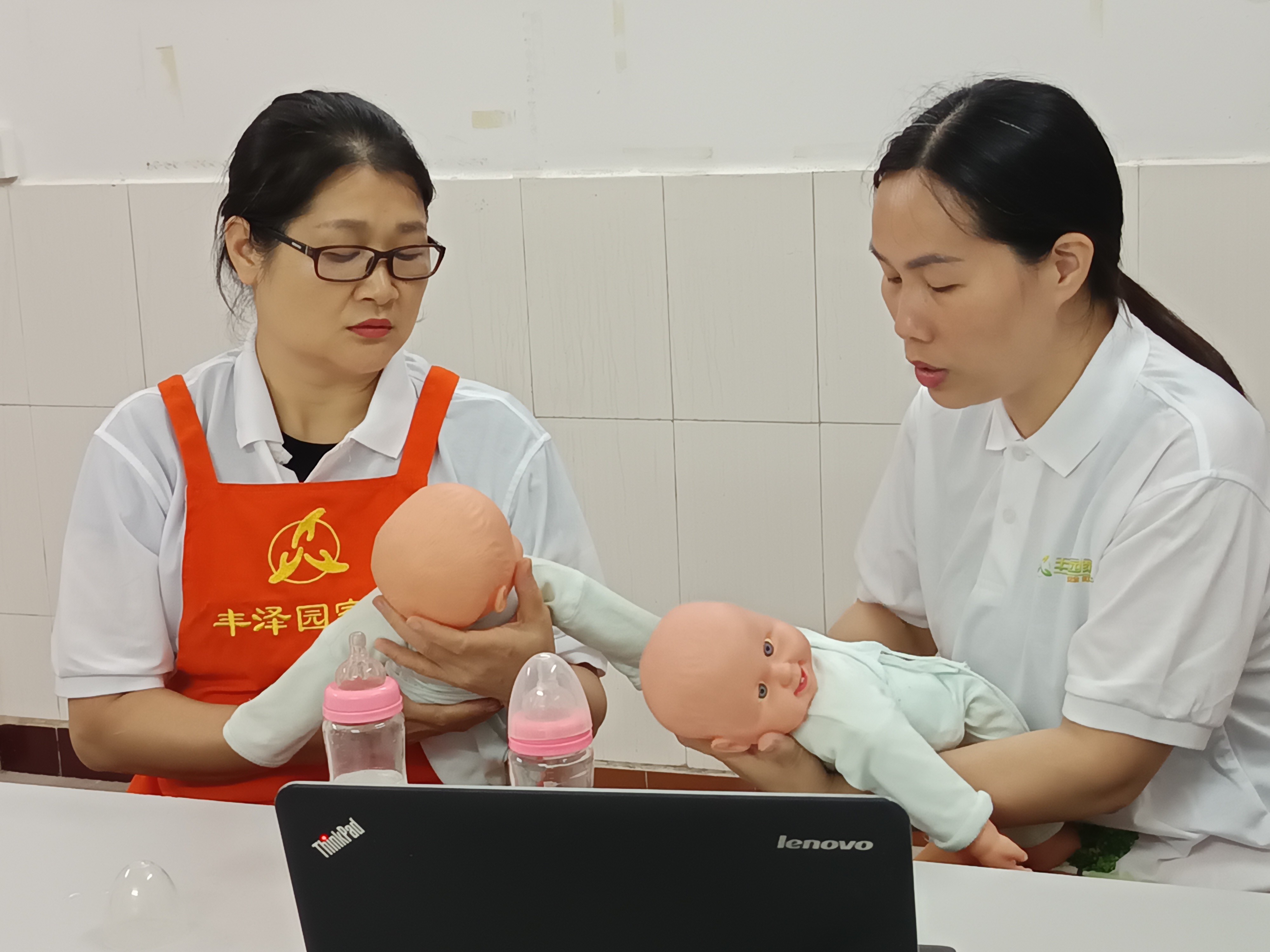 荔湾白班月嫂服务案例|陈述工作步骤